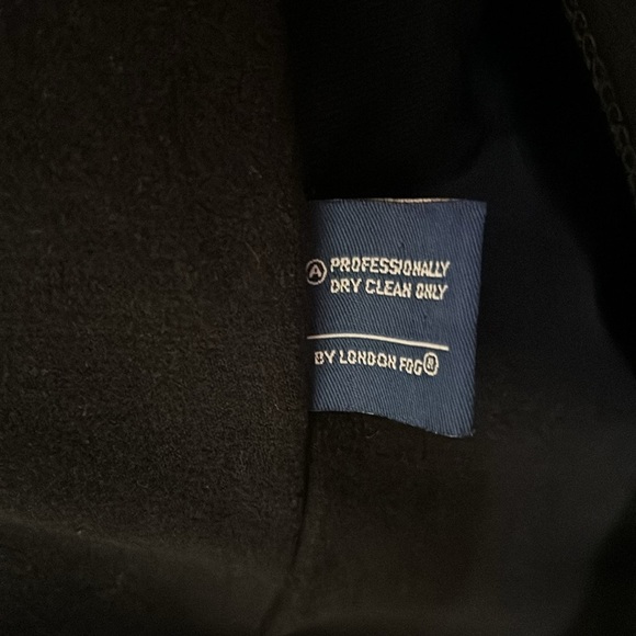 London Fog Black Trench Coat with Removable inner Liner - Size 8 - Picture 6 of 10